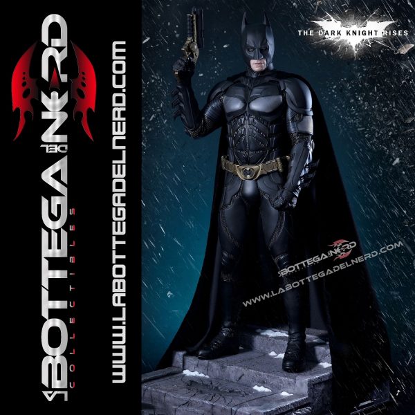 Il cavaliere oscuro Il ritorno - Statua Batman 84cm